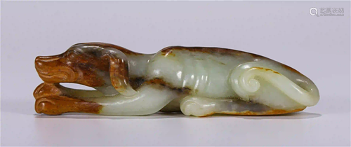 CHINESE HETIAN JADE CARVED LIEING PRONE DOG