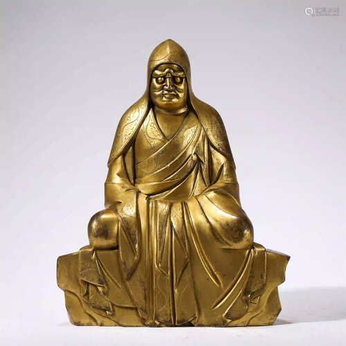 CHINESE GILT BRONZE STATUE OF SEATED BUDDHA