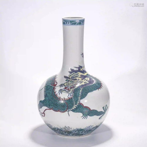 CHINESE OCEAN DRAGON PATTERN GLOBULAR SHAPE PORCELA…