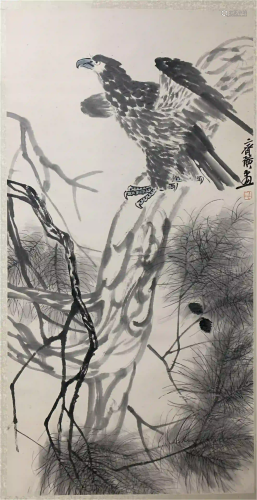 CHINESE PAINTING HANGING SCROLL OF EAGLE ON THE PINE