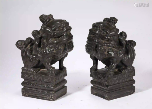 PAIR OF CHINESE STONE CARVED LIONS
