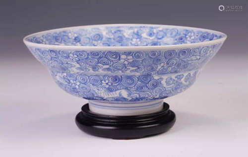 A CHINESE BLUE&WHITE AUSPICIOUS BEAST PORCELAIN BOWL