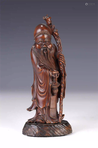 A CHINESE BOXWOOD IMMORTAL STATUE TABLE ITEM