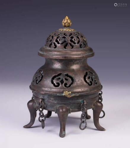 A CHINESE PURE SILVER FIVE FEET INCENSE CAGE