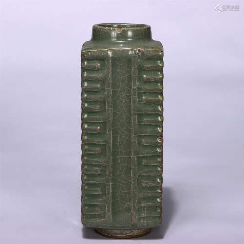 CHINESE LONGQUAN WARE CRACKED GLAZE CONG STYLE VASE