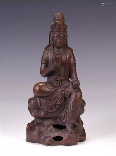 A CHINESE BAMBOO CARVING GUANYIN SEATED STATUE