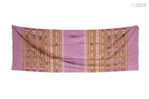 A VINTAGE LAOTIAN HAND WOVEN TEXTILE (1)