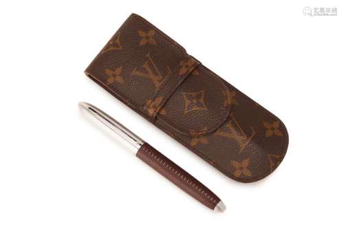 A LOUIS VUITTON FOUNTAIN PEN AND MONOGRAM CASE