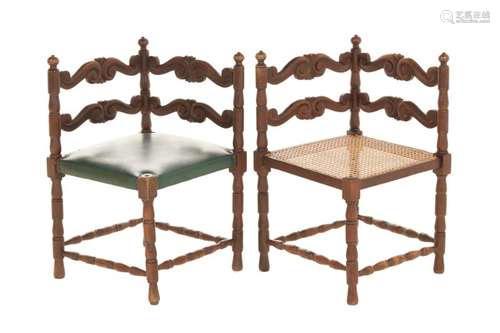 A PAIR OF FRENCH CORNER CHAIRS