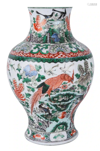 CHINESE FAMILLE VERTE CERAMIC BALUSTER VASE