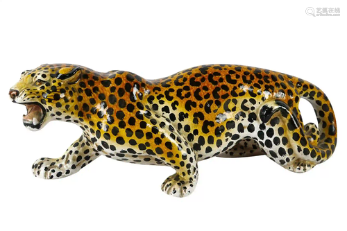 ITALIAN PORCELAIN CHEETAH