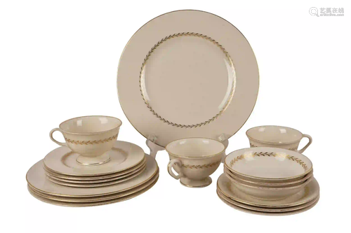 PICKARD PORCELAIN DINNER SERVICE