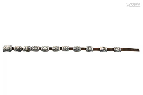 SOUTHWEST NAVAJO STYLE SILVER BELT