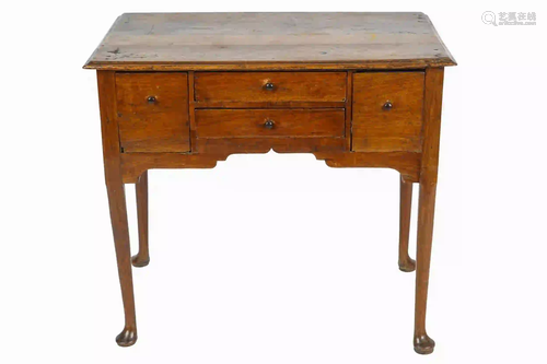 ENGLISH MAHOGANY LOWBOY