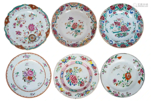 COLLECTION OF CHINESE EXPORT PORCELAIN PLATES