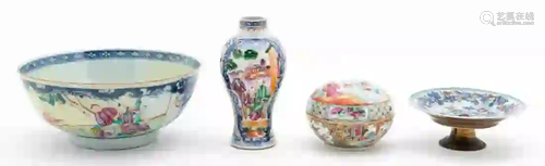 GROUP, FOUR PIECES OF CHINESE EXPORT PORCELAIN