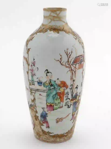 CHINESE ROSE MANDARIN FIGURAL PORCELAIN VASE