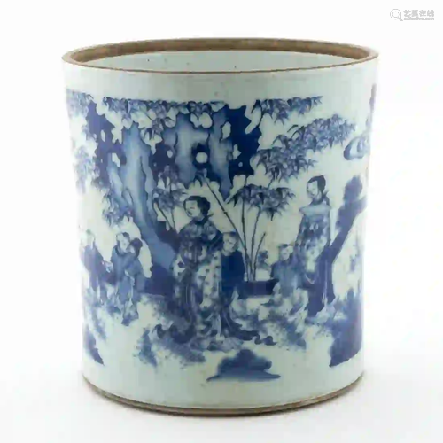 CHINESE BLUE & WHITE FIGURAL MOTIF BRUSH POT