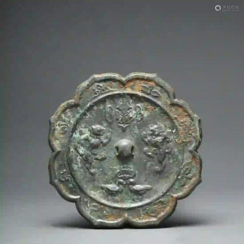 A Lions Lobed Bronze Mirror Tang Dynasty