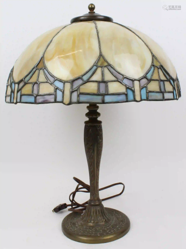 Pittsburgh Type Leaded Glass Shade Table Lamp