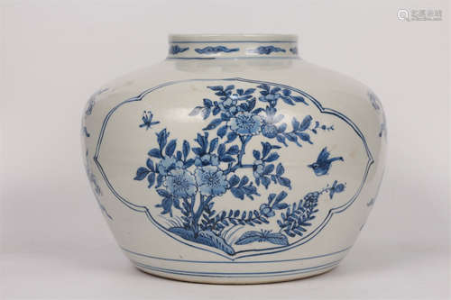 A Chinese Blue and White Porcelain Jar