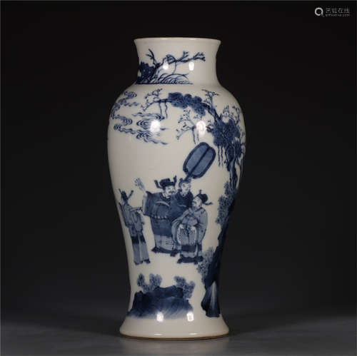 A Chinese Blue and White Porcelain Vase