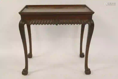 KINDEL. Signed Mahogany Chippendale Style