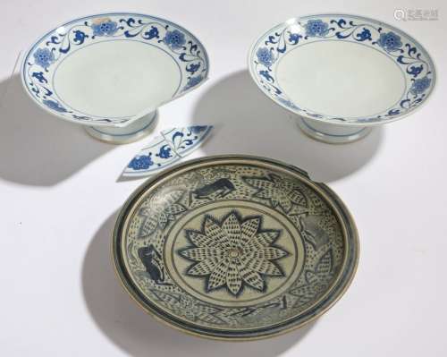 Two blue and white porcelain tazzas, blue and white charger with horse and foliate decoration, AF (