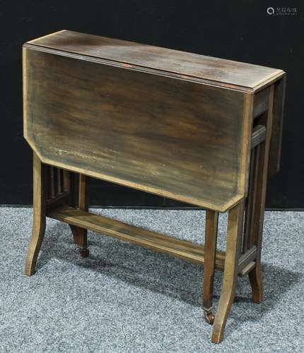 An Edwardian mahogany Sutherland table.