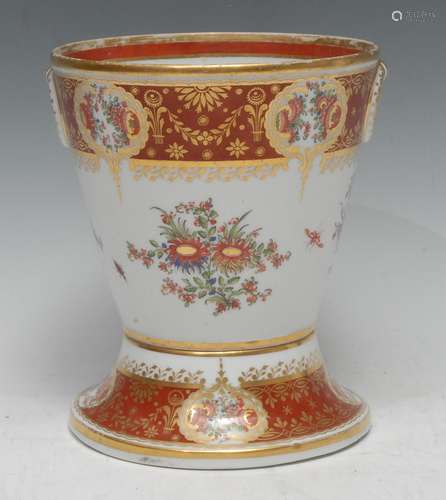 A Chamberlain Worcester cache pot and stand, decorated with stylised flowers, banded in burnished