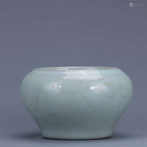 Green glazed water bowl