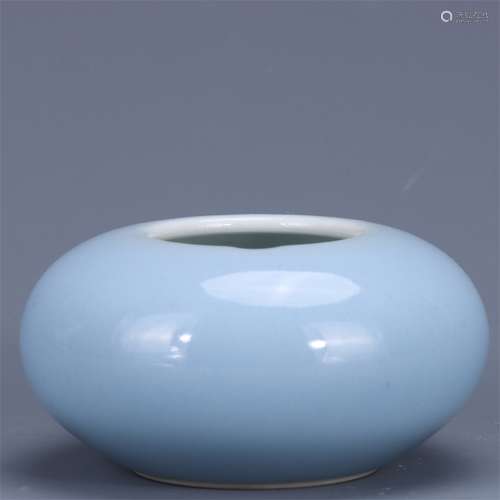 Sky blue glaze washing