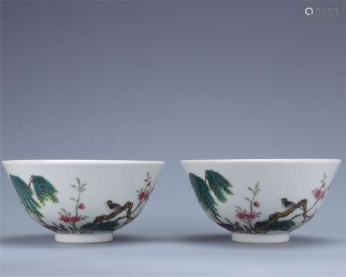 A pair of pink flower and bird bowl