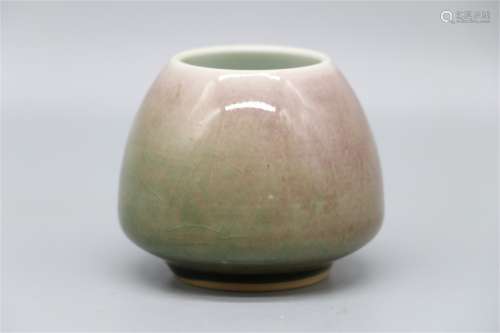 Glazed water bowl for kiln change