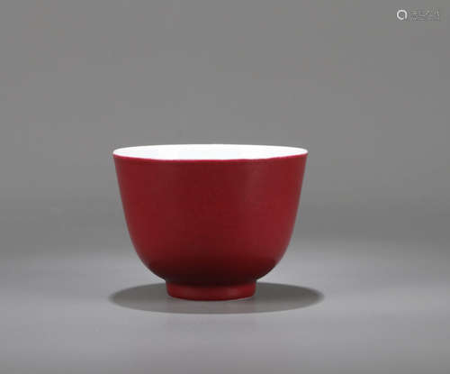 A ROUGE-GLAZED PORCELAIN CUP