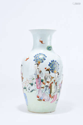 A FAMILLE ROSE FIGURE PORCELAIN VASE