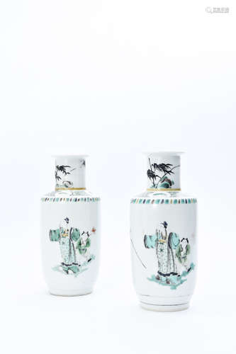 A PAIR OF FAMILLE VERTE FIGURE PORCELAIN VASES