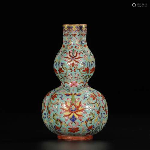 CHINESE FAMILLE ROSE GOURD VASE, QIANLONG MARK