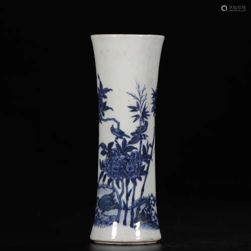 CHINESE BLUE & WHITE VASE