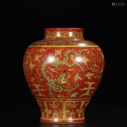 CHINESE RED AND GILT GLAZED JAR,  JIAQING MARK