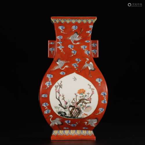 CHINESE FAMILLE ROSE AND RED GLAZED VASE, QIANLONG MARK
