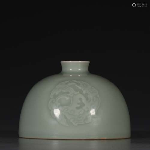 CHINESE DOU QING GLAZED VASE, KANGXI MARK