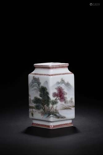 CHINESE FAMILLE ROSE VASE