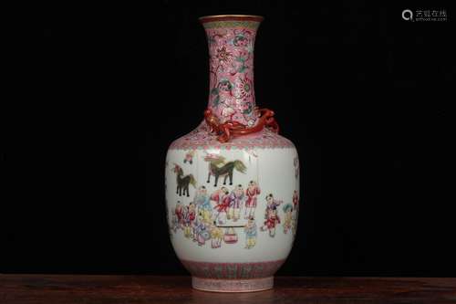 CHINESE FAMILLE ROSE VASE