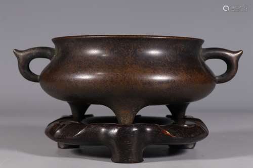 CHINESE BRONZE TRIPOD CENSER