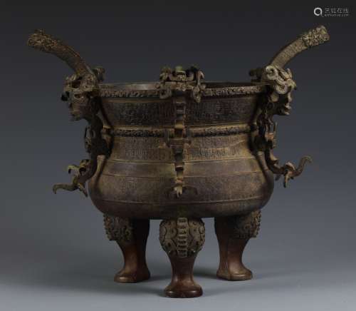 CHINESE BRONZE TRIPOD CENSER