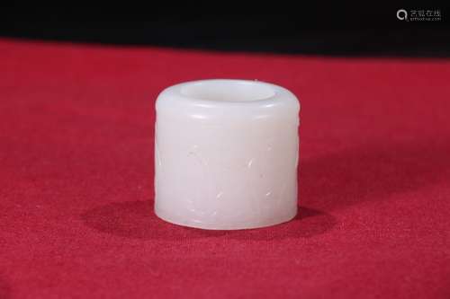 A Hetian Jade Ring With Pattern