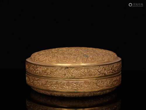 A Gilt Bronze Floral Pattern Box