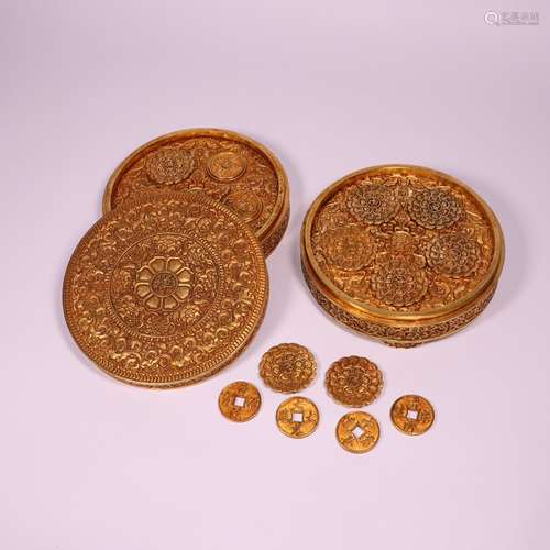 A Gilding Floral Pattern Coin Box