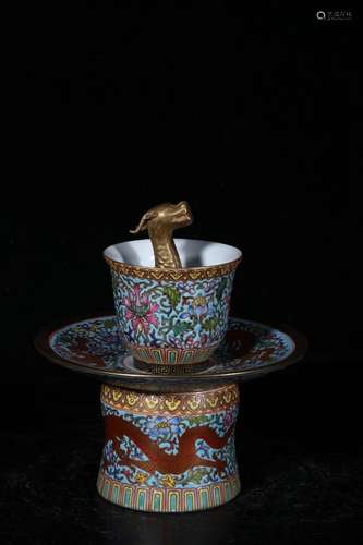 A Gilding Enameled Floral Cup